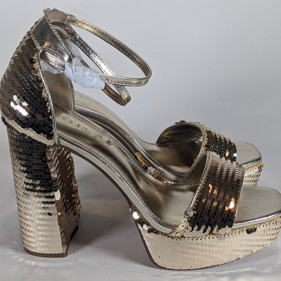 Madden Girl, Steve Madden Women's Heels in Gold Seqin in Box - Size 6,7,8,9,10 - Picture 4 of 7